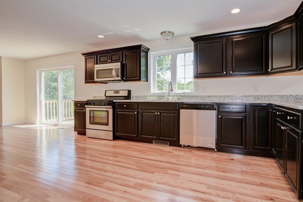 77 Hampshire Road Methuen, MA 01844 - Photo 9 of 30 Gallery Image 9