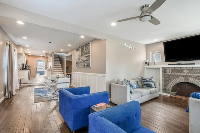 $309,000 | 1523 East 85th Street, Chicago, IL 60619