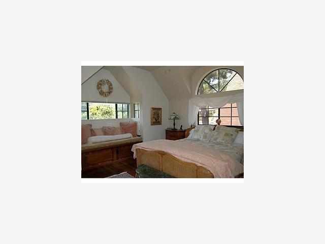 6 Mentone Road Carmel, CA 93923 - Photo 8 of 9 Gallery Image 8