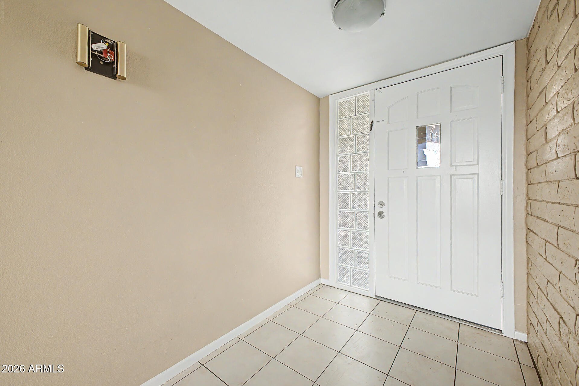 4007 West Mountain View Road Phoenix, AZ 85051 - Photo 5 of 31 a view of an empty room