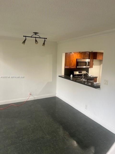 17911 Northwest 68th Avenue, Unit P208 Hialeah, FL 33015 - Photo 11 of 13