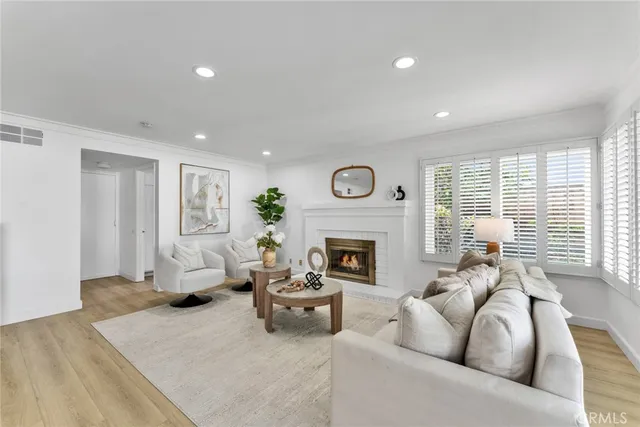 $1,199,900 | 171 Avenida Santa Anita, La Habra, CA 90631