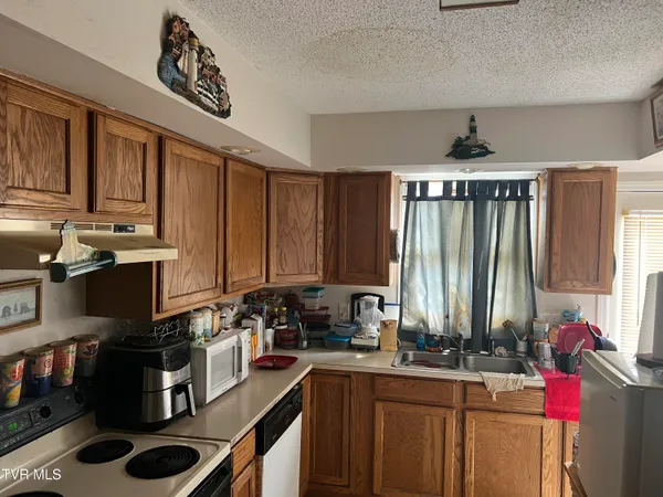 $195,000 | 165 Bentley Parc, Unit 41, Johnson City, TN 37615