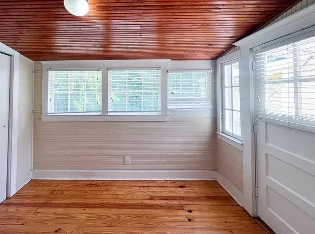 $2,500 | 115 Northwest 7 Terrace, Gainesville, FL 32601