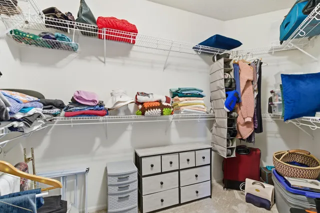 $325,000 | 600 Greenhaven Drive, Unit 213, Burnsville, MN 55306