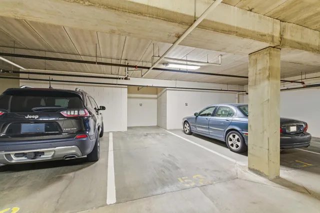 $325,000 | 600 Greenhaven Drive, Unit 213, Burnsville, MN 55306