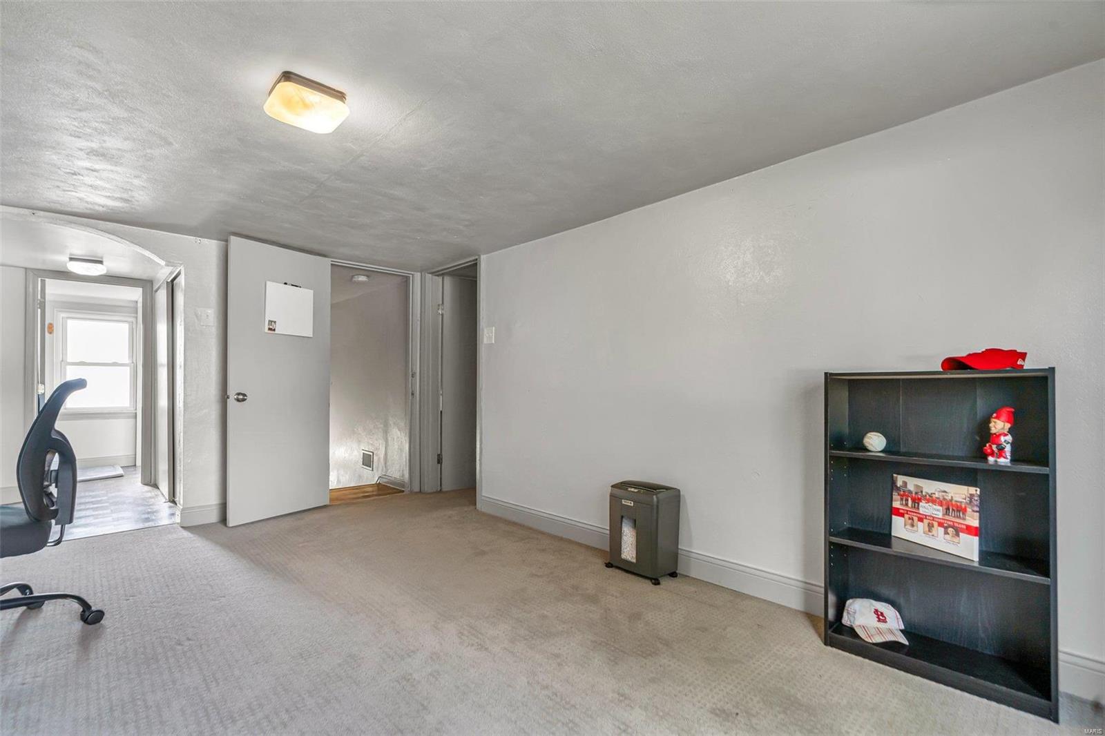 4110 Buckley Road St. Louis, MO 63125 - Photo 21 of 25 Gallery Image 21