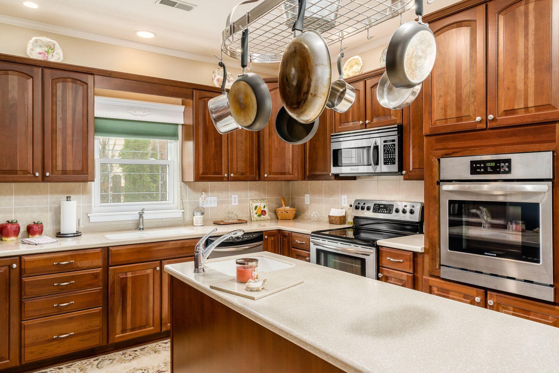 561 East Johnstown Road Gahanna, OH 43230 - Photo 20 of 67 027_ 561 E Johnstown Rd - 077