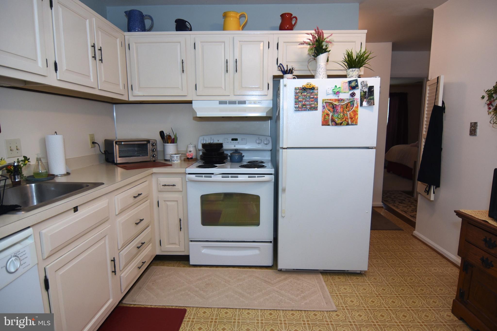 12 Fairway Road, Unit C Reading, PA 19607 - Photo 7 of 11 Gallery Image 7