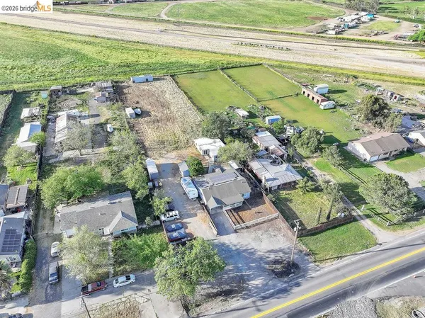 $975,000 | 2191 East Cypress Road, Oakley, CA 94561