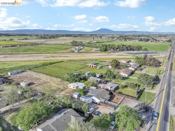 $975,000 | 2191 East Cypress Road, Oakley, CA 94561