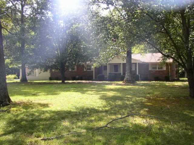 1076 6 Mile Board Road Belvidere, TN 37306 - Photo 1 of 17 Gallery Image 1