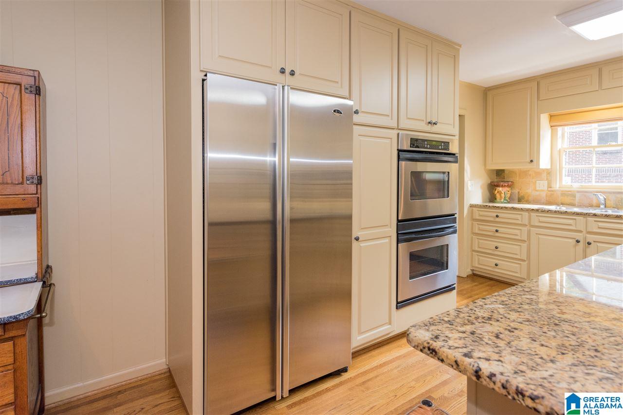 1845 Saulter Road Birmingham, AL 35209 - Photo 4 of 45