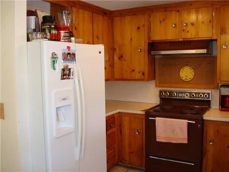 79 Wythburn Road South Portland, ME 04106 - Photo 6 of 16 Kitchen. Kitchen alternate view.