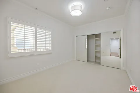 $1,250,000 | 118 South Clark Drive, Unit 302, West Hollywood, CA 90048