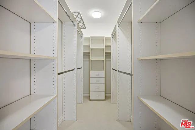 a view of walk in closet