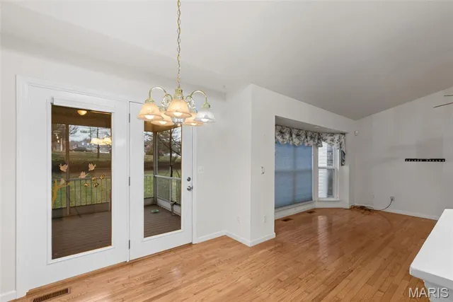 $369,900 | 6042 Glennaire Drive, Unit 28, St. Louis, MO 63129