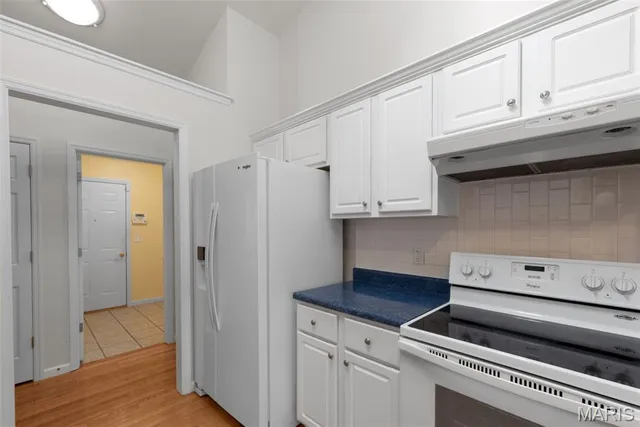 $369,900 | 6042 Glennaire Drive, Unit 28, St. Louis, MO 63129