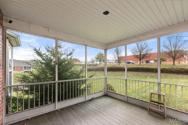 $367,500 | 6042 Glennaire Drive, Unit 28, St. Louis, MO 63129