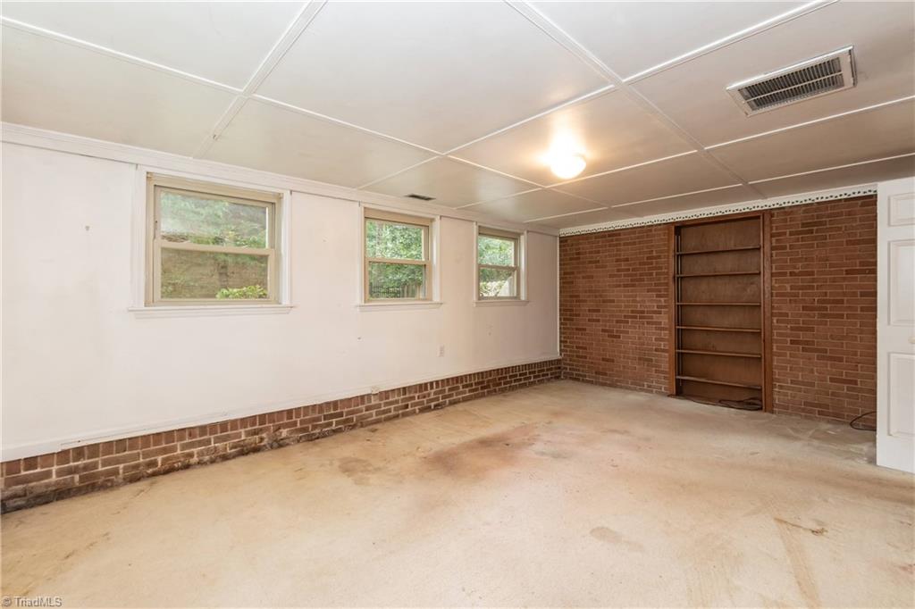 1201 Horseshoe Road Durham, NC 27703 - Photo 14 of 27 Gallery Image 14