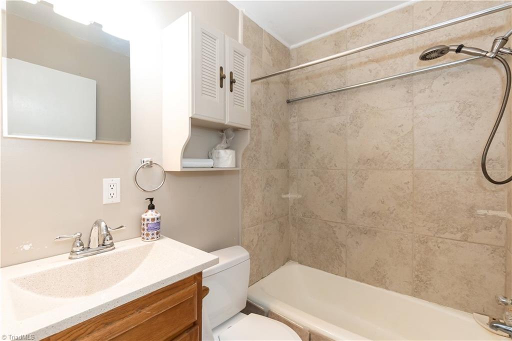 1201 Horseshoe Road Durham, NC 27703 - Photo 15 of 27 Gallery Image 15