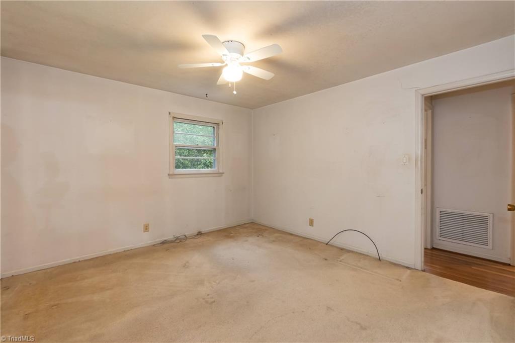 1201 Horseshoe Road Durham, NC 27703 - Photo 19 of 27 Gallery Image 19