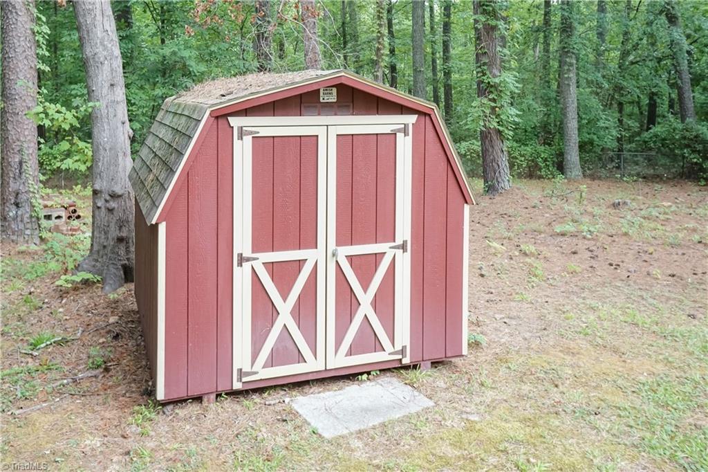 1201 Horseshoe Road Durham, NC 27703 - Photo 24 of 27 Gallery Image 24