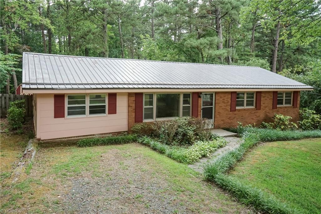 1201 Horseshoe Road Durham, NC 27703 - Photo 3 of 27 Gallery Image 3