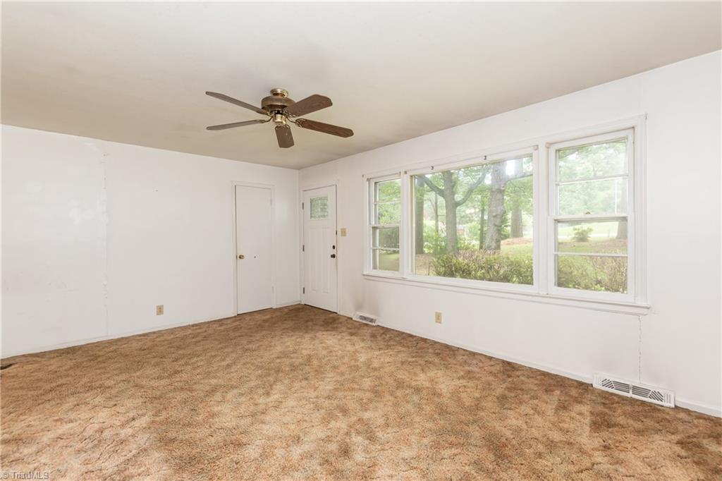 1201 Horseshoe Road Durham, NC 27703 - Photo 4 of 27 Gallery Image 4