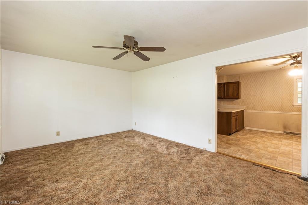 1201 Horseshoe Road Durham, NC 27703 - Photo 5 of 27 Gallery Image 5