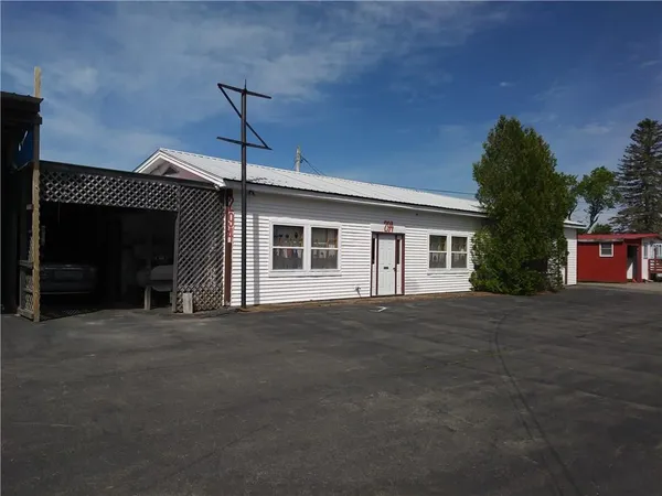 $250,000 | 294 Highway 1, Robbinston, ME 04671