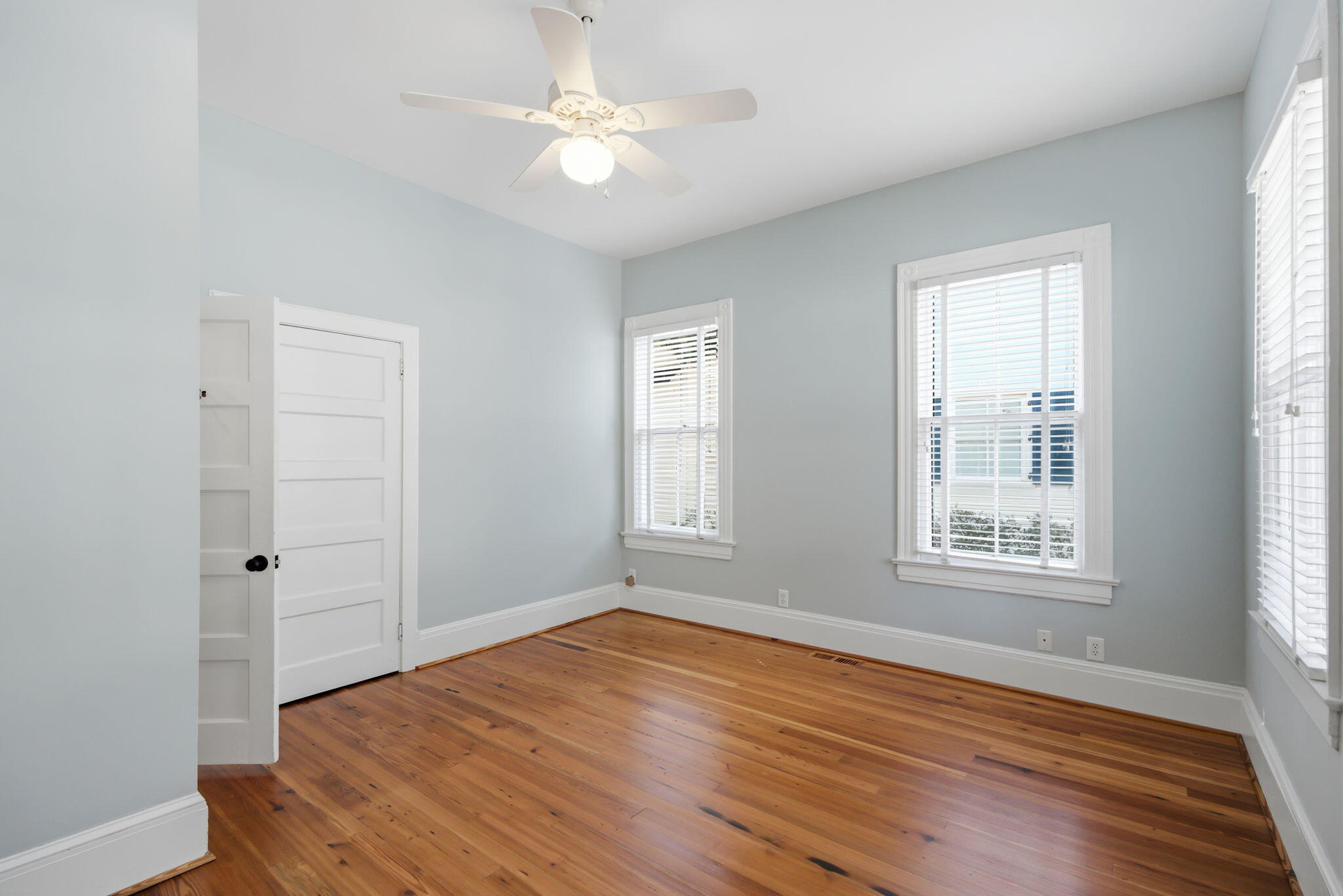 328 Bennett Street Mount Pleasant, SC 29464 - Photo 32 of 57 26-web-or-mls-DSC08246