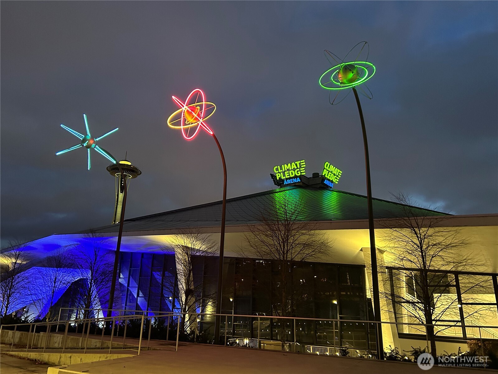 275 West Roy Street, Unit 412 Seattle, WA 98119 - Photo 30 of 34 a view of swimming pool