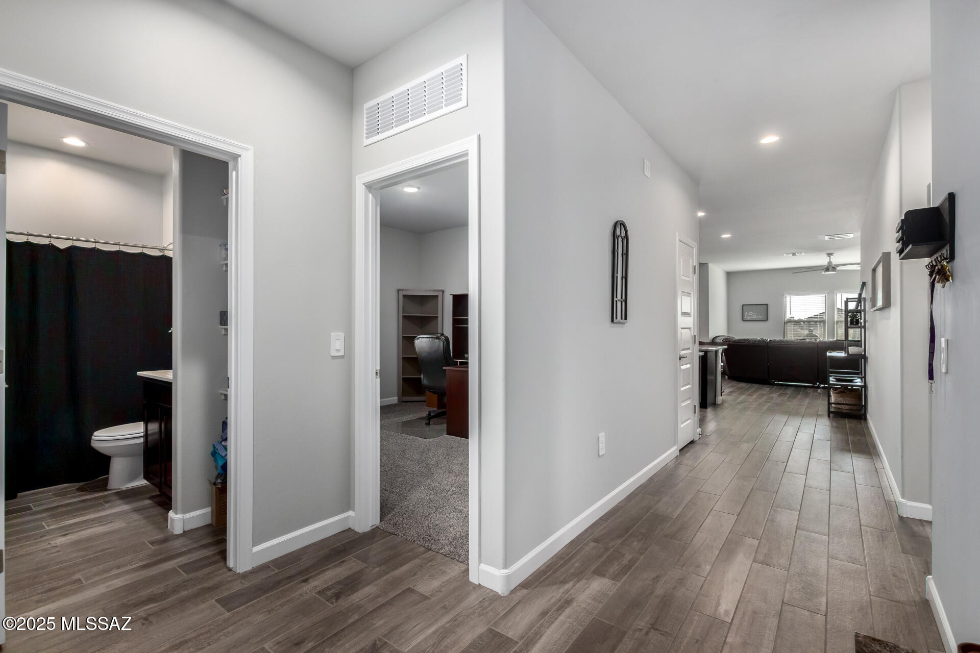 17141 West Gatling Road Marana, AZ 85653 - Photo 15 of 37