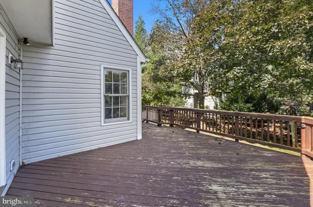 $850,000 | 20594 Shadow Woods Court, Sterling, VA 20165