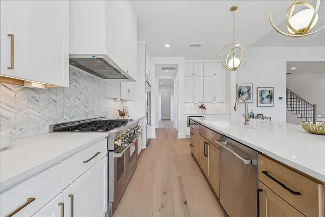 $1,529,000 | 1225 Du Barry Lane, Houston, TX 77018