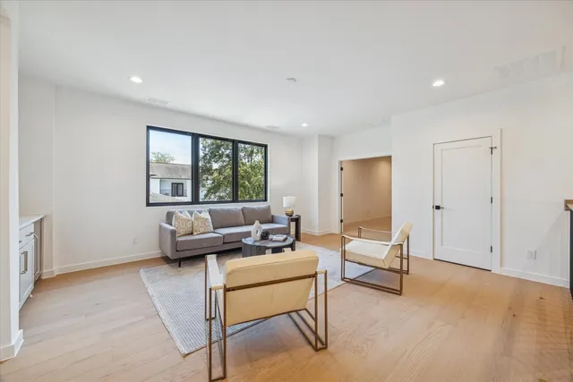 $1,529,000 | 1225 Du Barry Lane, Houston, TX 77018