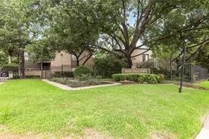 $1,850 | 10432 High Hollows Drive, Unit 241, Dallas, TX 75230