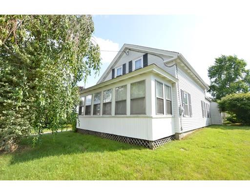 9 Slater Street Webster, MA 01570 - Photo 1 of 28 Gallery Image 1
