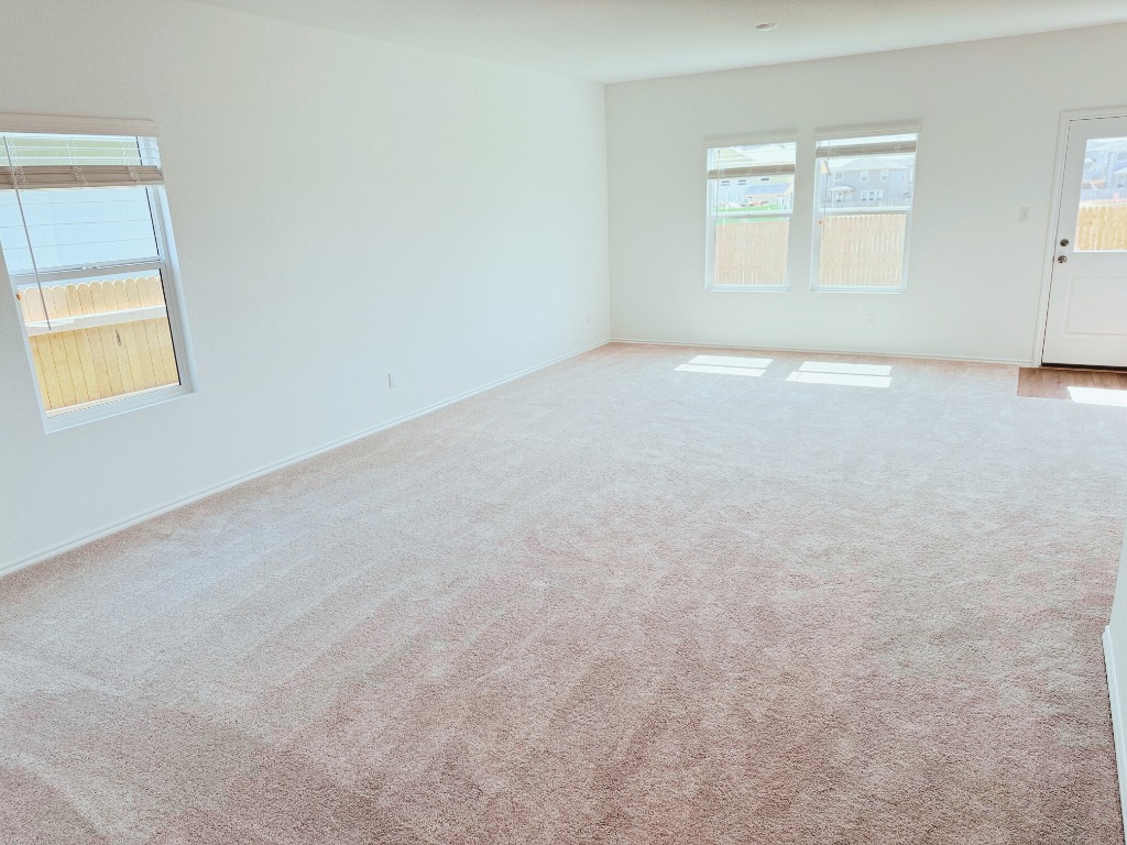 212 The Good Way Jarrell, TX 76537 - Photo 16 of 36