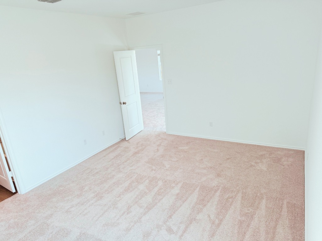 212 The Good Way Jarrell, TX 76537 - Photo 17 of 36