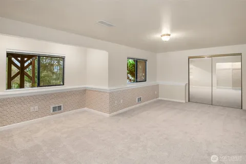 $1,325,000 | 15113 141st Avenue Southeast, Snohomish, WA 98290