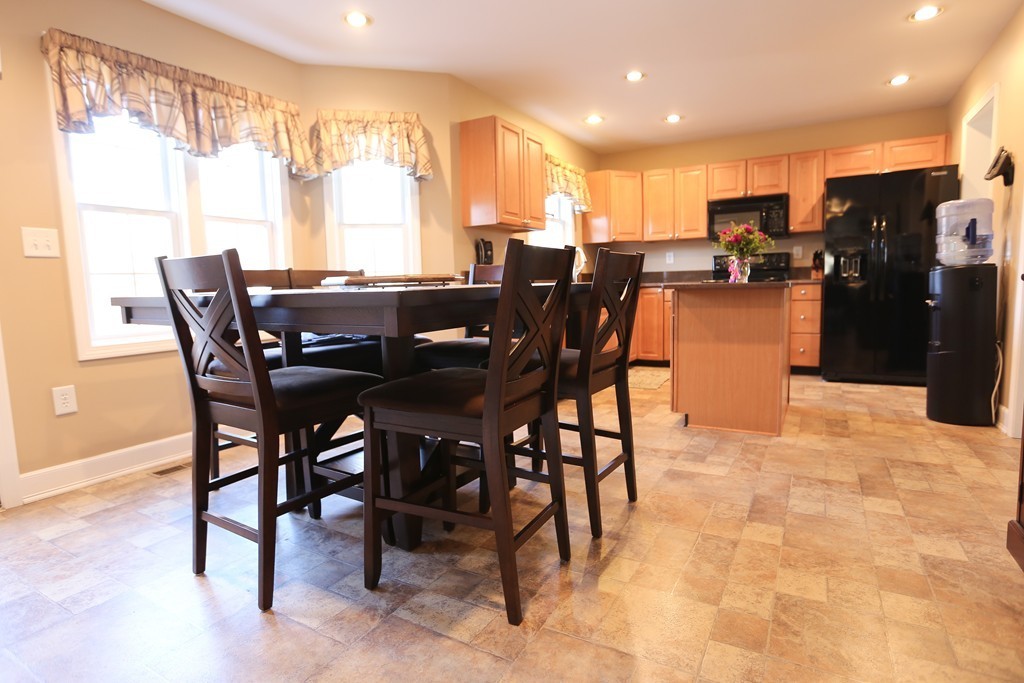 35 Healy Road Dudley, MA 01571 - Photo 8 of 27 Gallery Image 8