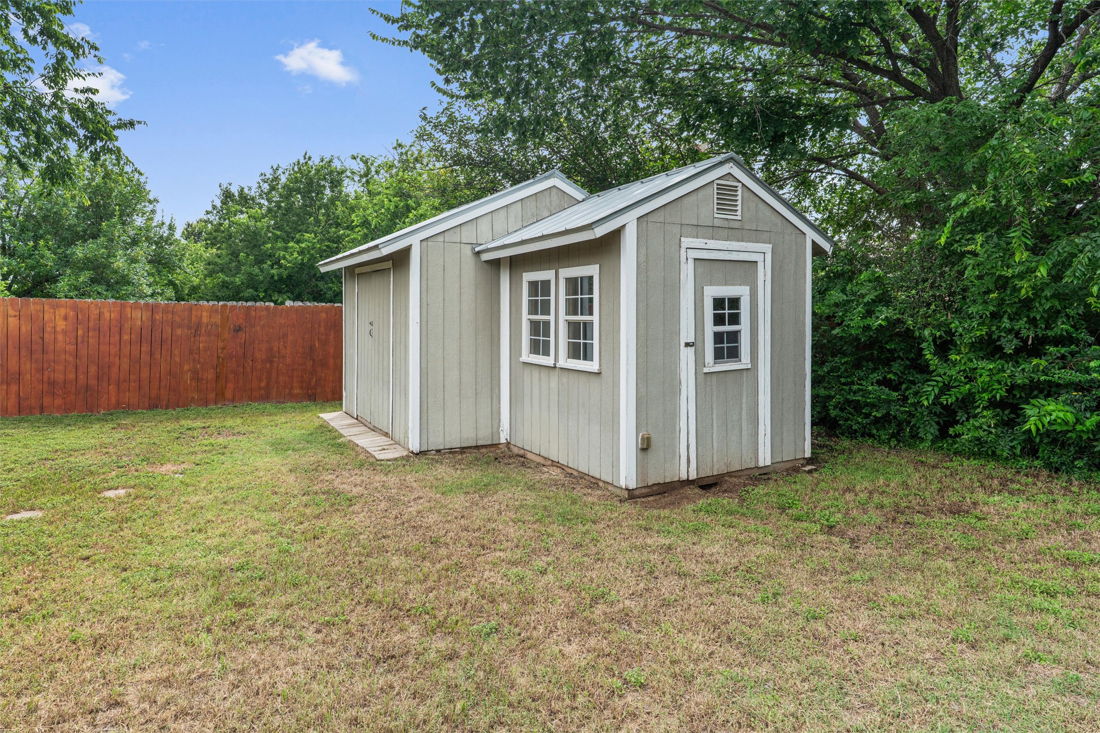 2005 East 19th Street Georgetown, TX 78626 - Photo 32 of 37