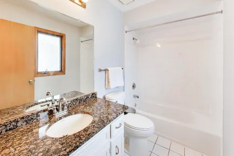 $475,000 | 9307 South 82nd Court, Hickory Hills, IL 60457