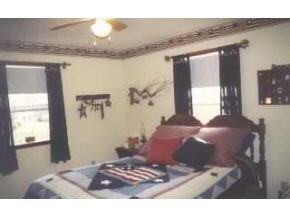 8787 West Elwren Road Bloomington, IN 47403 - Photo 10 of 16 Gallery Image 10