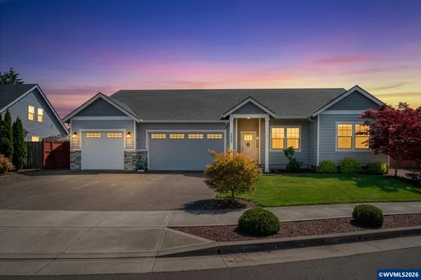 $643,000 | 2632 Northeast Tuscan Loop, Albany, OR 97321