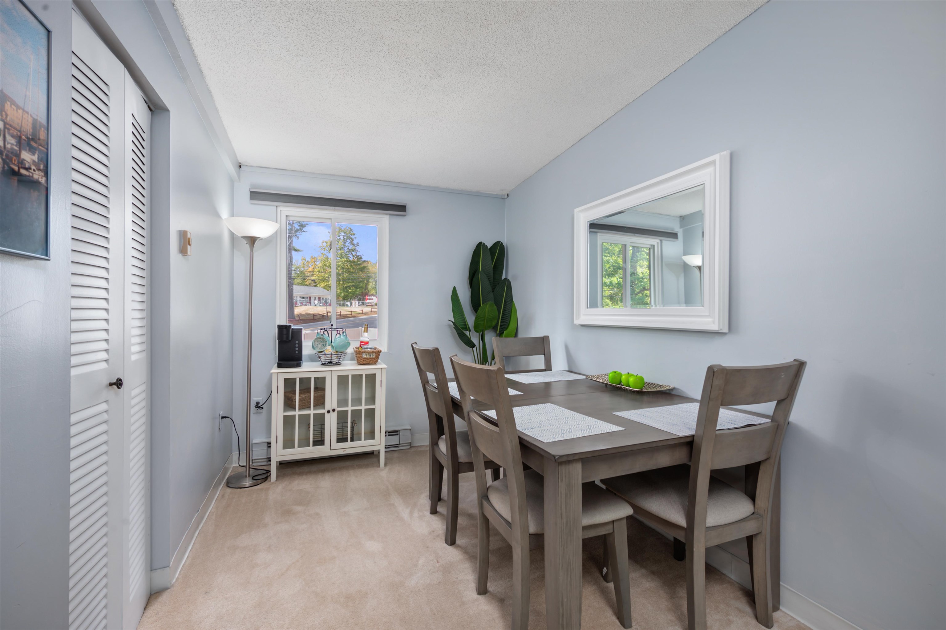 9 Treetop Circle, Unit 135 Laconia, NH 03246 - Photo 10 of 35