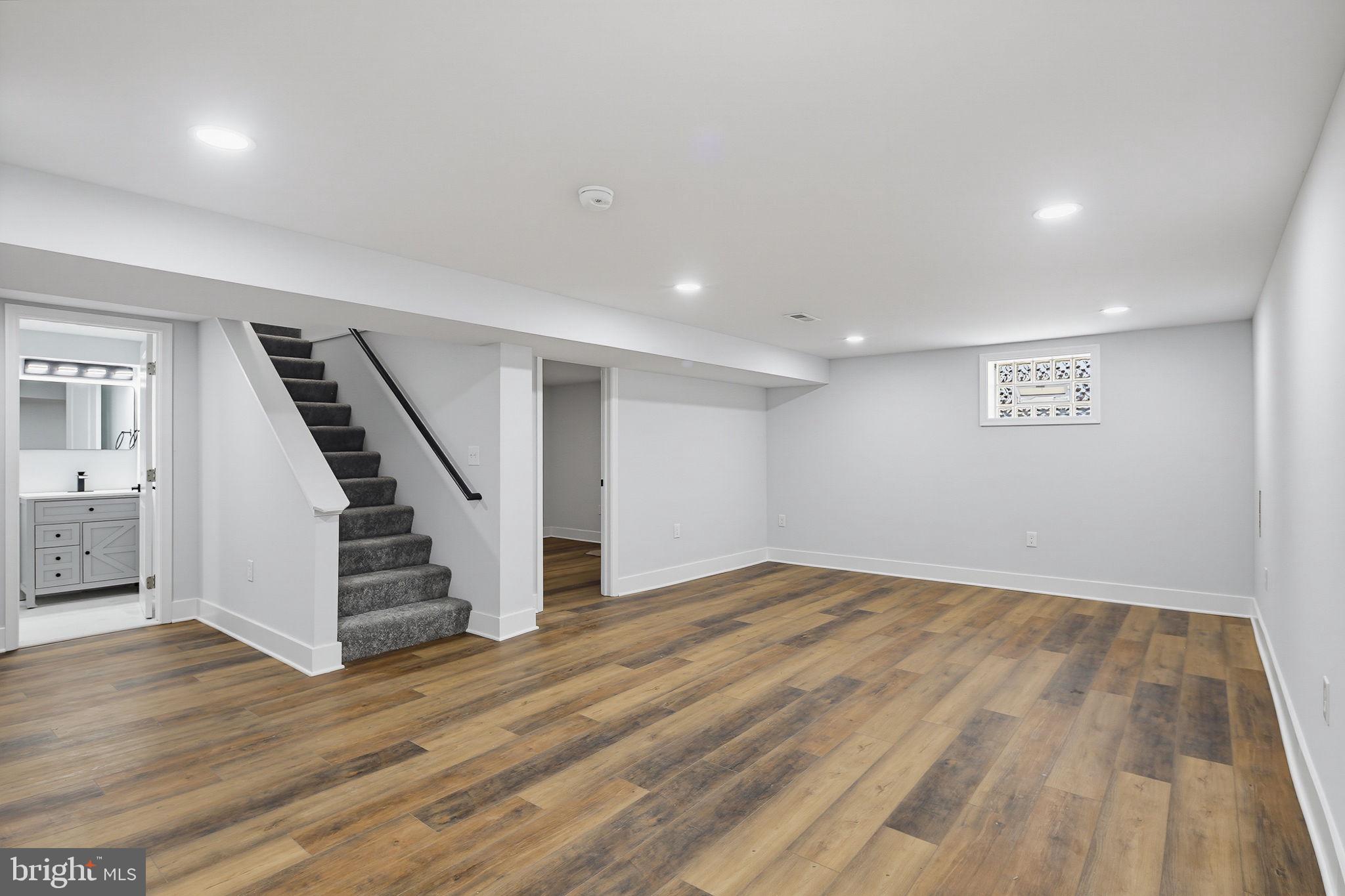 323 3rd Avenue Baltimore, MD 21227 - Photo 25 of 37