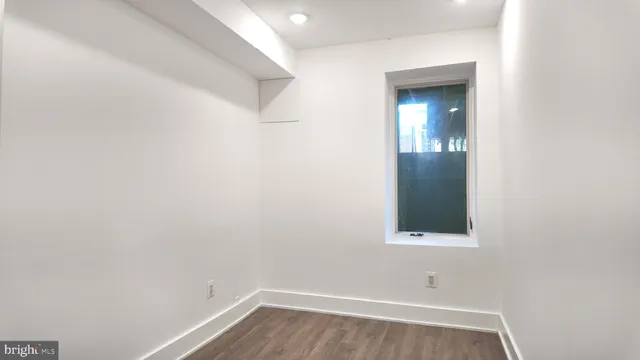 $4,000 | 213 Seaton Place Northeast, Unit 1, Washington, DC 20002